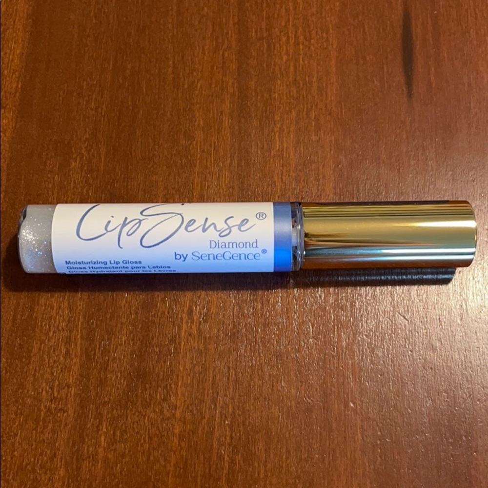 NEW LipSense Diamond Kiss Gloss